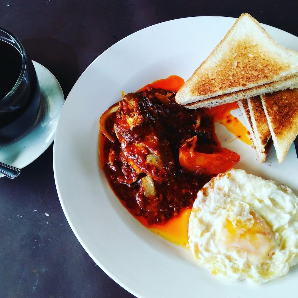 Marina Bay Resort & Restaurant Kampung Genting Екстер'єр фото